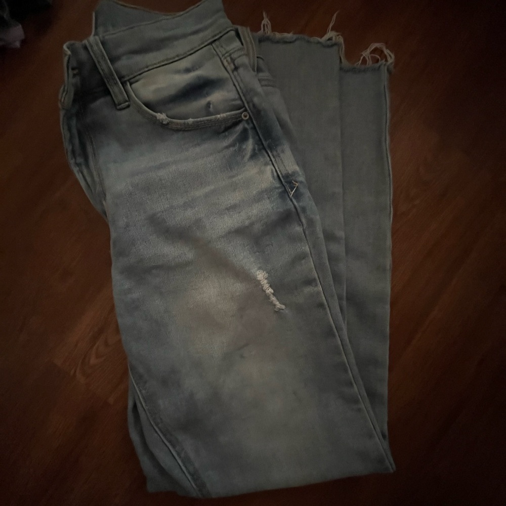 American Eagle size 4/27 skinny jeans